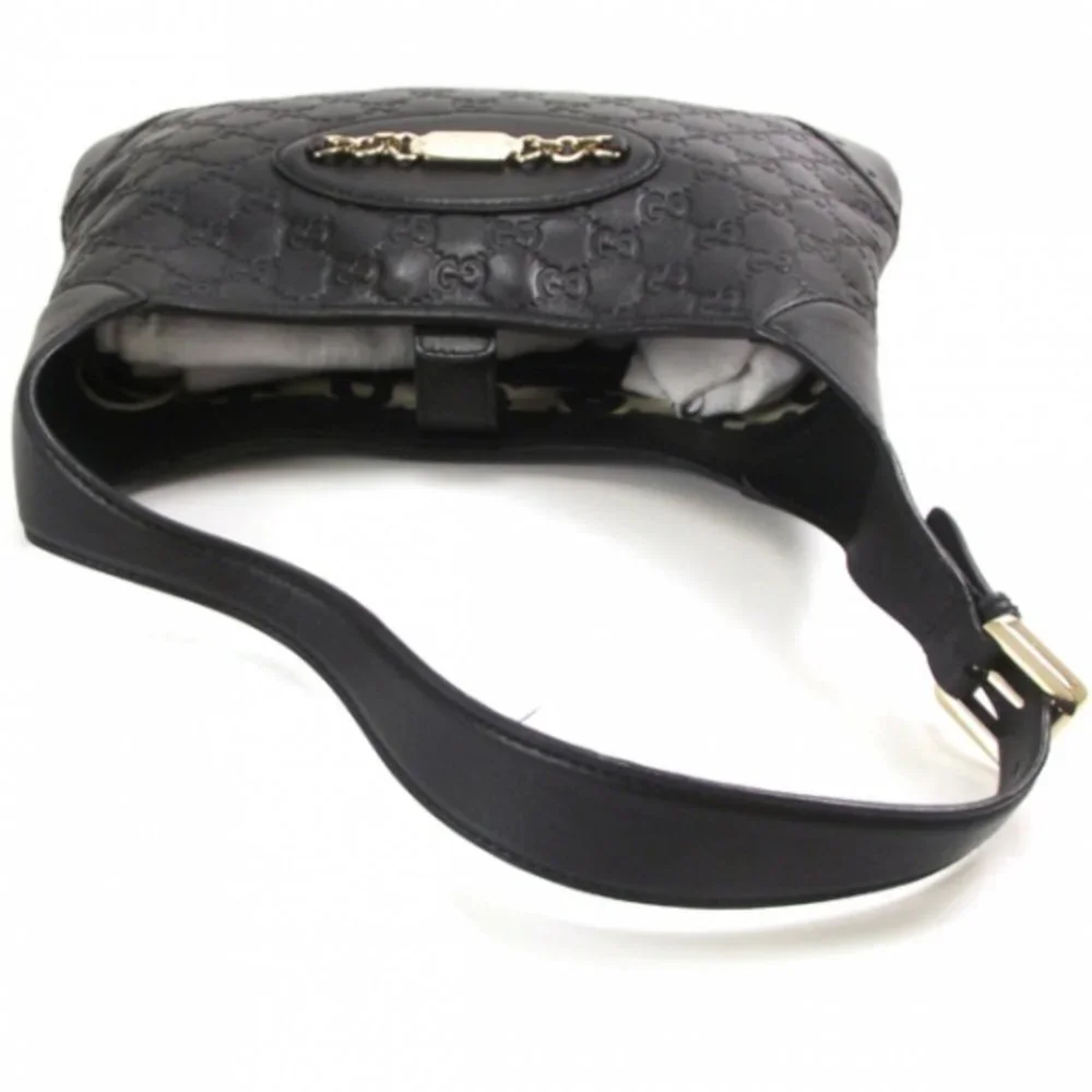 Auc GUCCI Guccissima Leather Punch Hobo Black